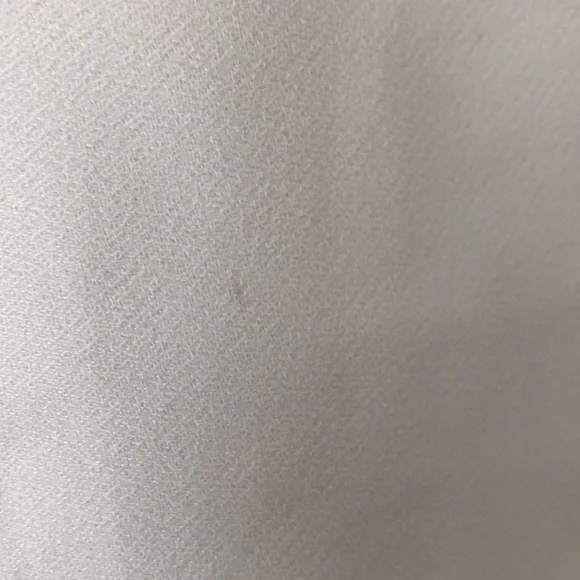 Banana Republic Petite Cream Spaghetti Strap V-Neck Blouse Size XS - Picture 7 of 9